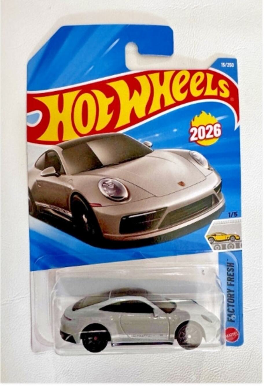 Hot Wheels Porsche 911 Carrera T 2026 Factory Fresh 1/5 #15/250 New Sealed